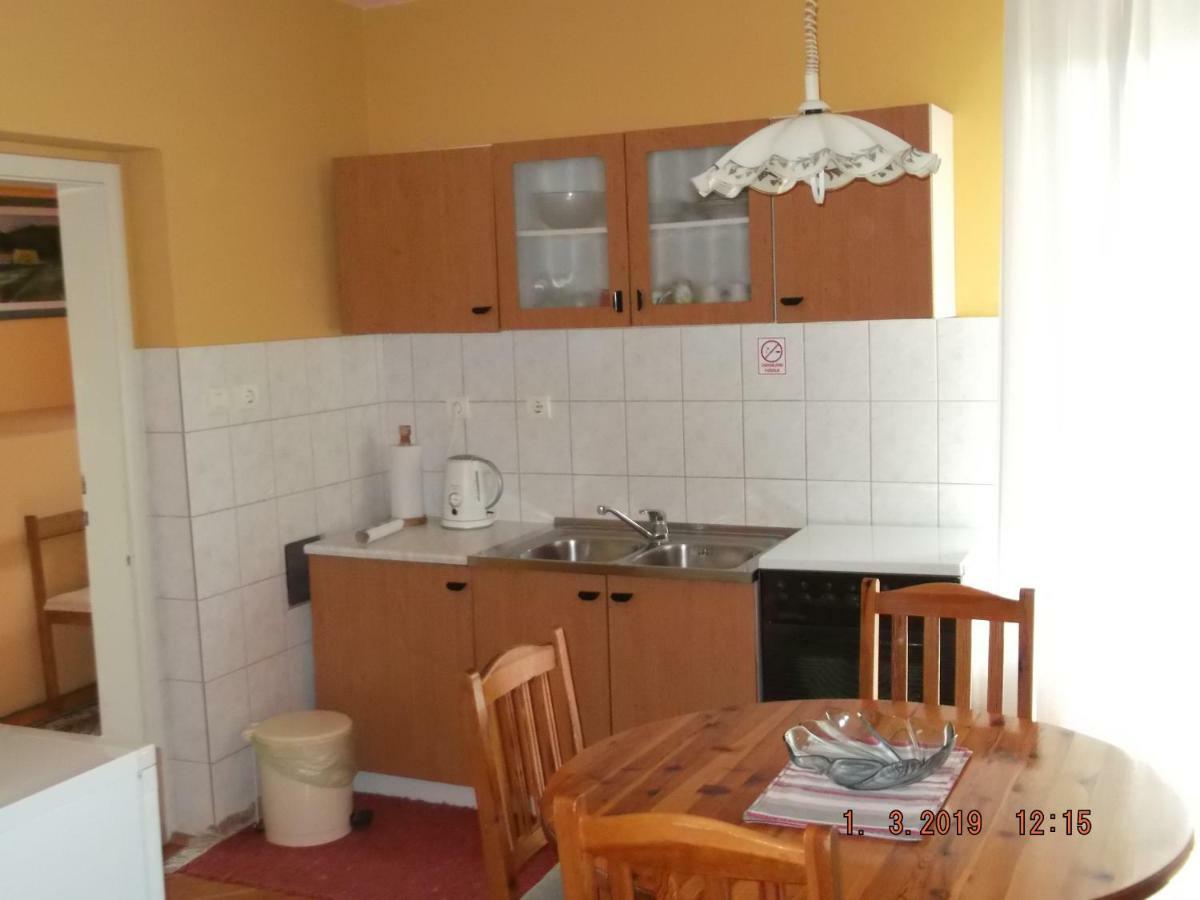 Apartman Katarina Beli Manastir Exteriör bild